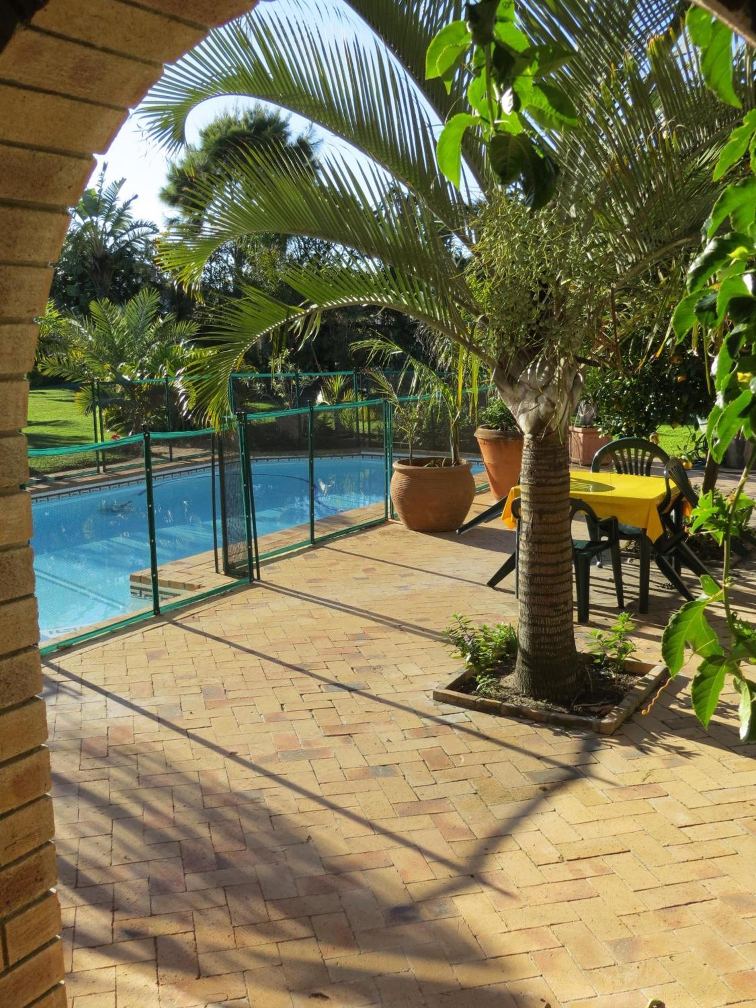 Cape Oasis Guesthouse Bloubergstrand Luaran gambar